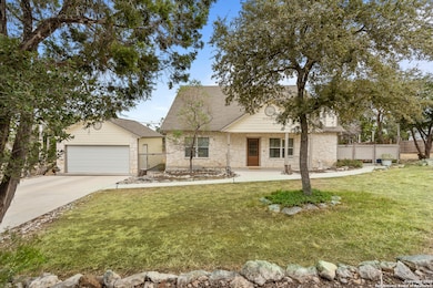 1620 Point View, Spring Branch, TX 78070 - photo 3