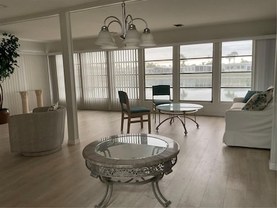 518 Vía Veneto, Venice, FL 34285 - photo 6