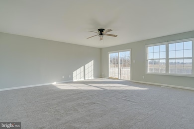 33 Sanford Dr, Bunker Hill, WV 25413 - photo 2