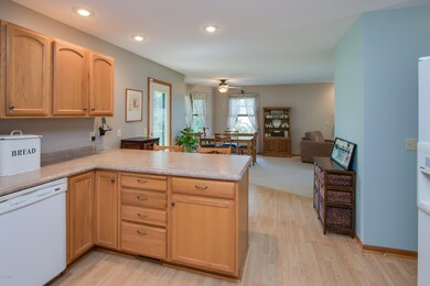 2709_Green_Oak_Lane-04