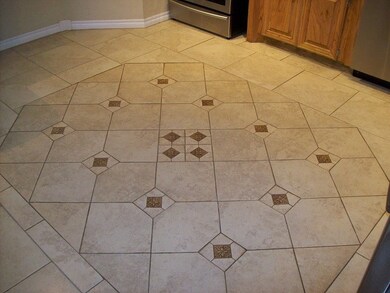 105 W Rock Creek Dr, Cache, OK 73527 - photo 3