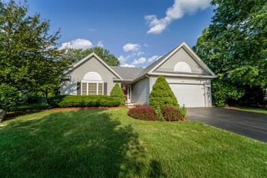 554 Lakeview Dr, Oswego, IL 60543 - photo 5