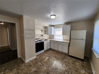 699 Smith Ave, Xenia, OH 45385 - photo 4