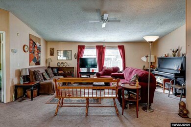 11684 Lark Ct NE, Aurora, OR 97002 - photo 5