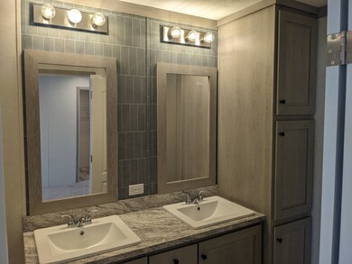 268 New Mexico unit 268, Belleville, MI 48111 - photo 5