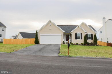 35 Bugatti Ct, Inwood, WV 25428 - photo 3