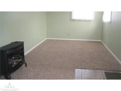422 W Hodge Ave, Lansing, MI 48910 - photo 4