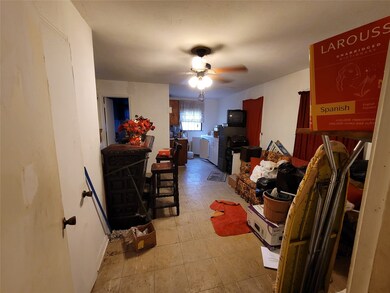 3902 Florinda St, Houston, TX 77021 - photo 7