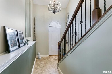 4622 W 13th St, Davenport, IA 52804 - photo 2