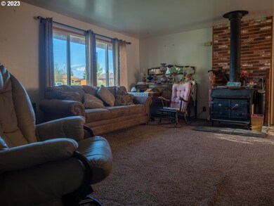 944 S Mccallum Ave, Prairiecity, OR 97869 - photo 6