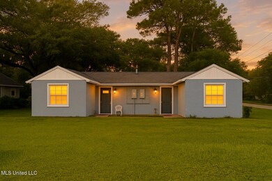 1607 Resca de La Palma St, Pascagoula, MS 39567 - photo 2