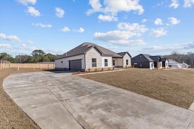 105 Hand Ln, Enterprise, AL 36330 - photo 2