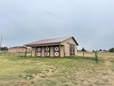 10611 Portugee Phillips Rd, Cheyenne, WY 82009 - photo 2