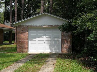 Photo. Garage/Workshop