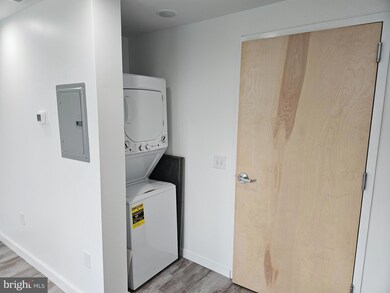 454 Germantown Pike unit 2, Lafayette Hill, PA 19444 - photo 4