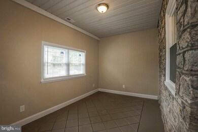 3412 Plumstead Ave, Drexel Hill, PA 19026 - photo 4