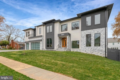 6820 Broyhill St, McLean, VA 22101 - photo 5