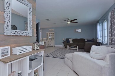 Family Room for large gatherings