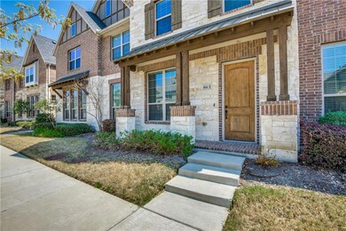 Cute covered front porch with Austin stone accents