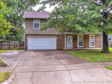 4917 S Poplar Ave, Broken Arrow, OK 74011 - photo 3