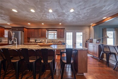 Kitchen Island stools included