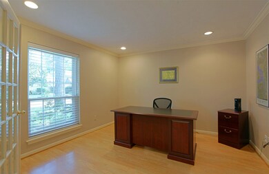 15723 Knoll Lake Dr, Houston, TX 77095 - photo 6