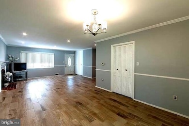 3318 Nevius St, Falls Church, VA 22041 - photo 3