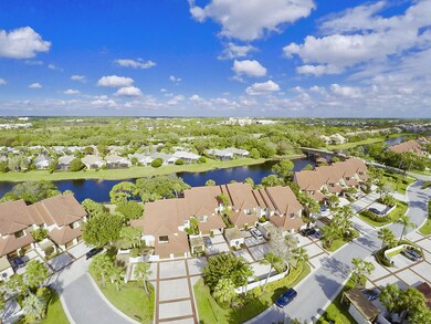 16575 Traders Crossing S unit 241, Jupiter, FL 33477 - photo 3