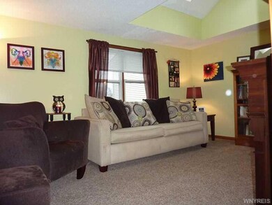 791 Meadow Dr, North Tonawanda, NY 14120 - photo 3