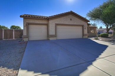 1043 E Canyon Way-3