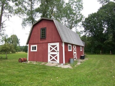 3025 4th St, Wayland, MI 49348 - photo 2