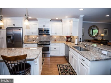 308 Albans Ct, Malvern, PA 19355 - photo 6