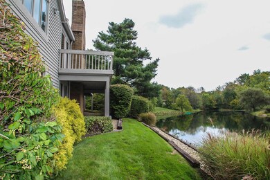 6049 Cranberry Ct, Columbus, OH 43213 - photo 4