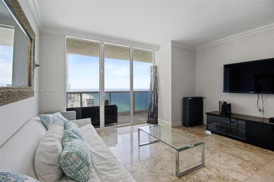 The Beach Club unit 3310, Hallandale Beach, FL 33009 - photo 2