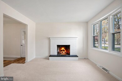 7124 Lake Shore Dr, North Beach, MD 20714 - photo 4