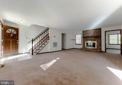 39830 Stillwater Way, Mechanicsville, MD 20659 - photo 2