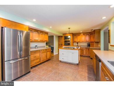 111 Woodthrush Trail W, Medford, NJ 08055 - photo 3