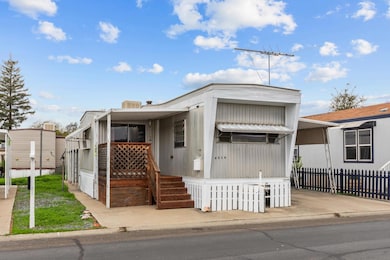 6219 Calgary Ave, Sacramento, CA 95841 - photo 2