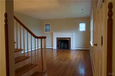 2868 Reading Rd, Allentown, PA 18103 - photo 6