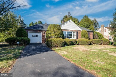 215 Taft Ave, Laureldale, PA 19605 - photo 2