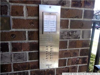 140 Devon Loop unit 10, Staten Island, NY 10314 - photo 3