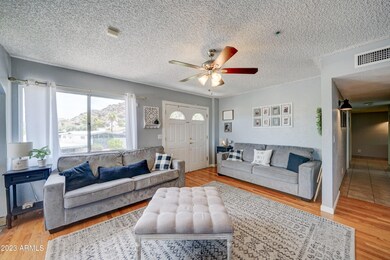 1309 E Echo Ln, Phoenix, AZ 85020 - photo 7