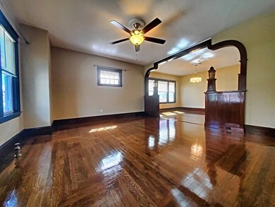 19 N Woodford St unit 2, Worcester, MA 01604 - photo 7