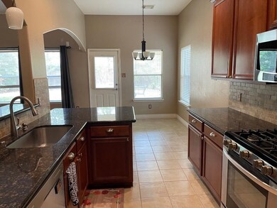 31702 Royal Woods Ct, Conroe, TX 77385 - photo 6