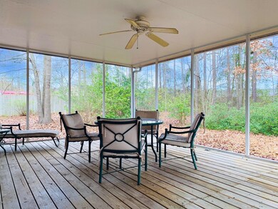 FC00002B-D2D1-4709-8BA3-CF489576723E