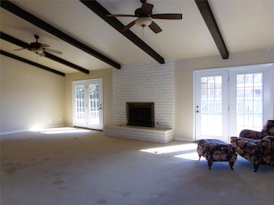 605 S Summit St, Weimar, TX 78962 - photo 7