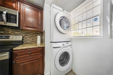 1780 W 56th Terrace unit 402, Hialeah, FL 33012 - photo 5