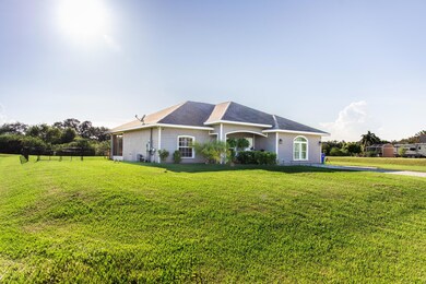 1402 SE 12th Dr, Okeechobee, FL 34974 - photo 3