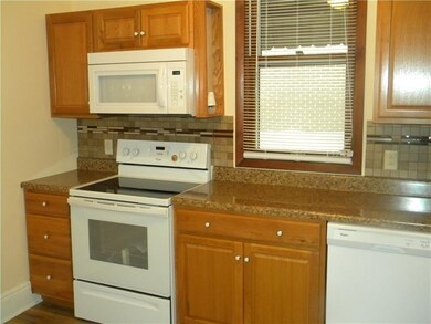 Beautiful updated kitchen with new appliances