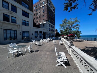 Sherwin on the Lake Condominium unit 412, Chicago, IL 60626 - photo 2